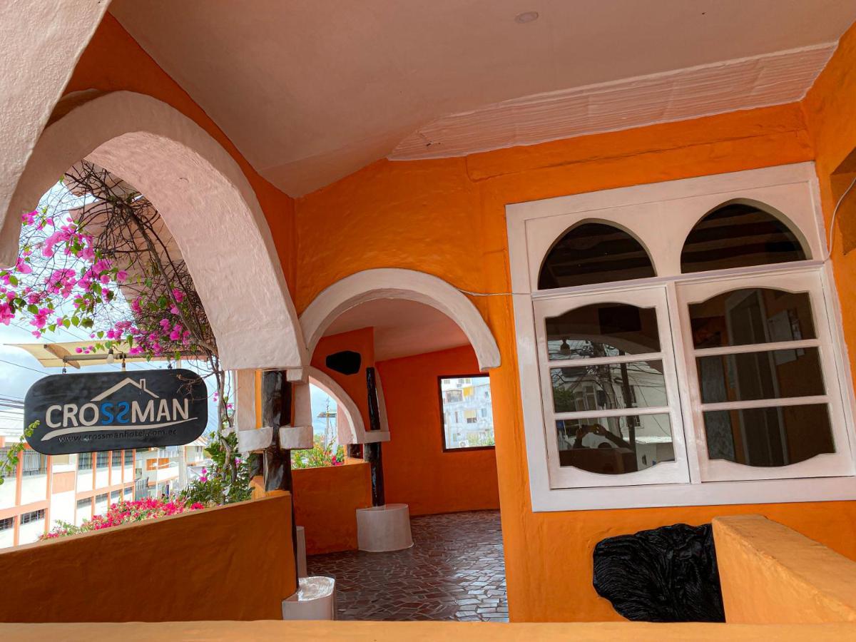 Hotel Crossman Puerto Ayora  Luaran gambar