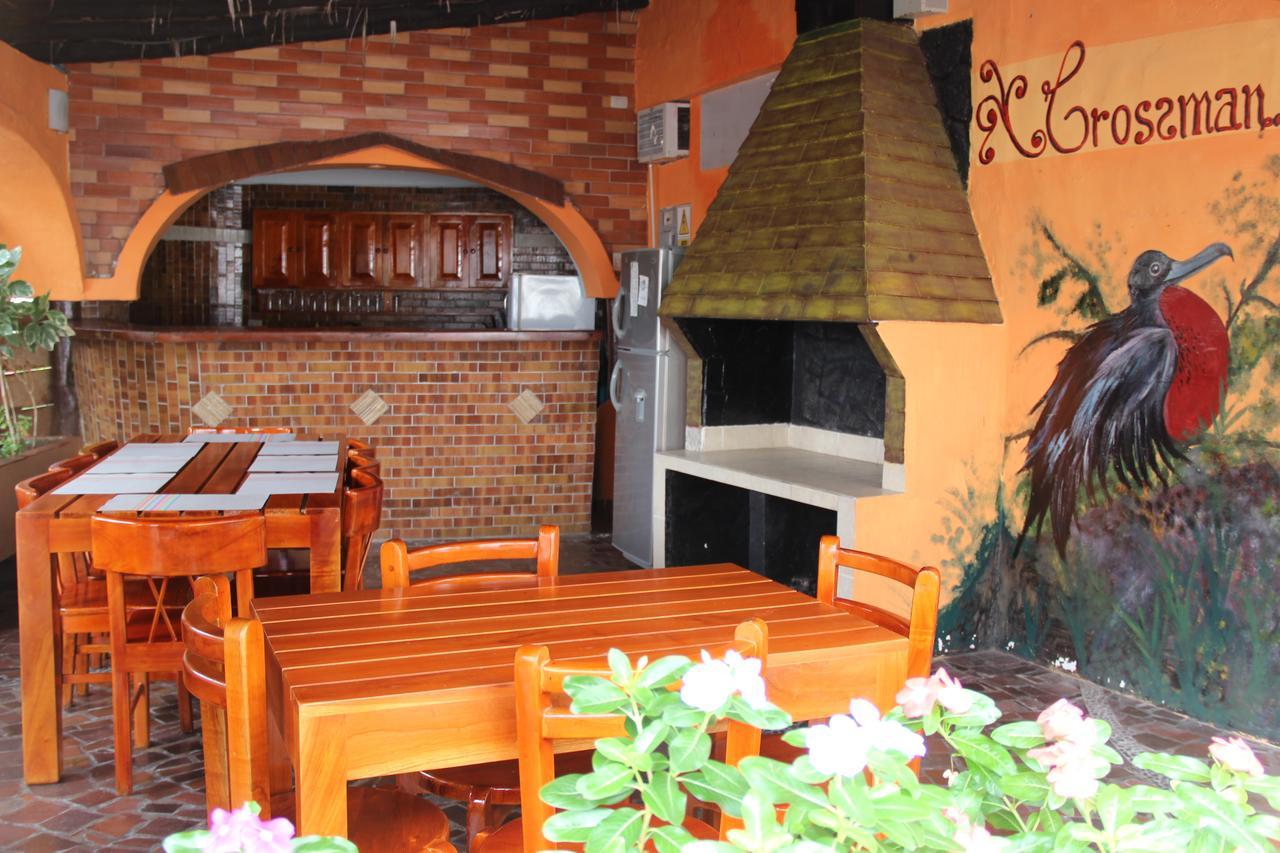 Hotel Crossman Puerto Ayora  Luaran gambar