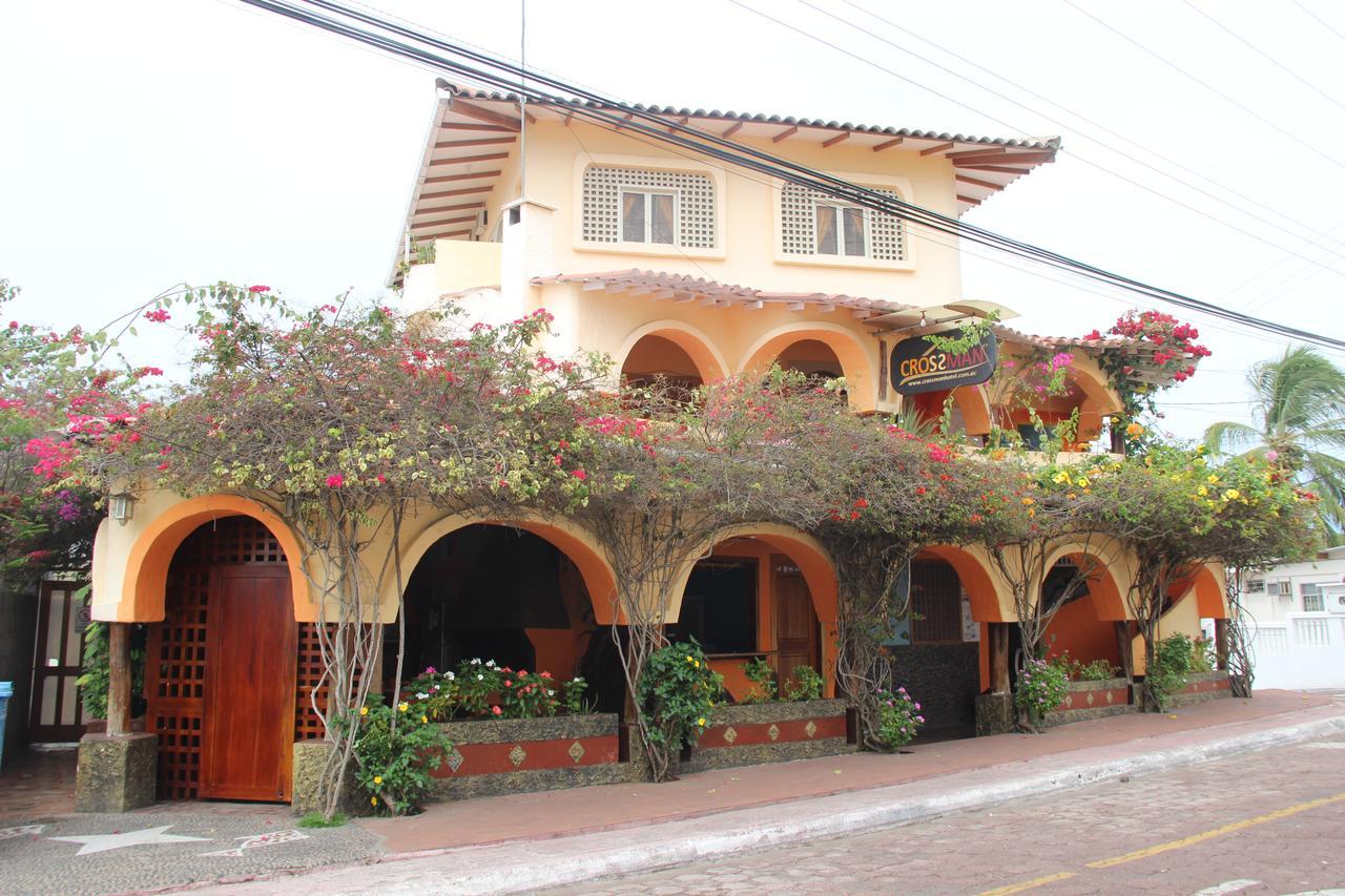 Hotel Crossman Puerto Ayora  Luaran gambar