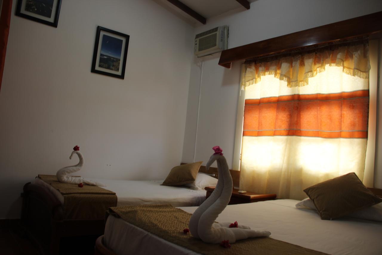 Hotel Crossman Puerto Ayora  Luaran gambar