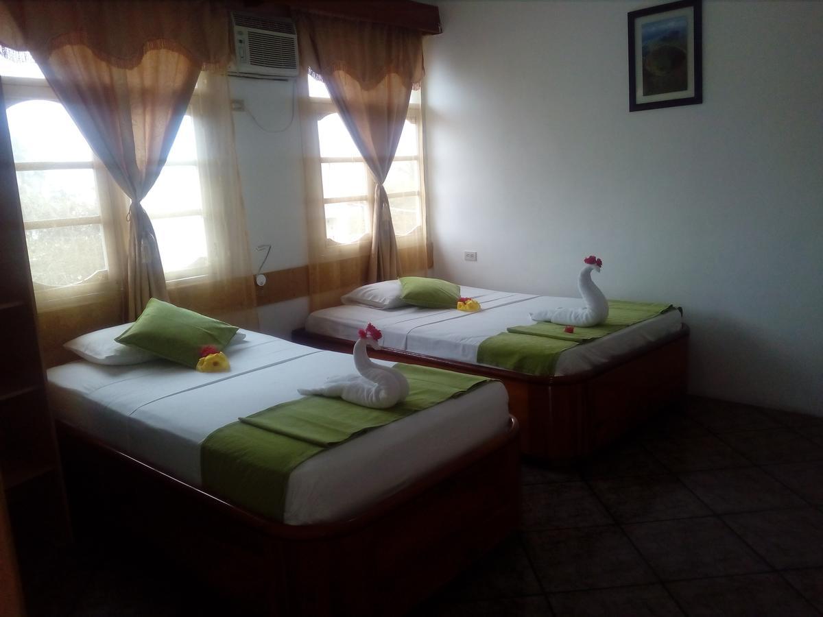 Hotel Crossman Puerto Ayora  Luaran gambar